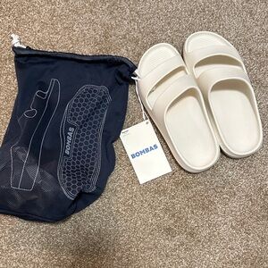 Bombas Men's Off-White Sandals